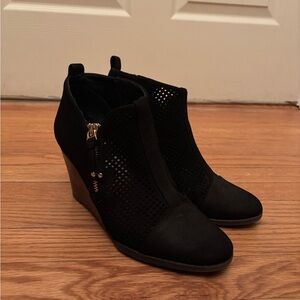 Chic Black Perforated Wedge Booties